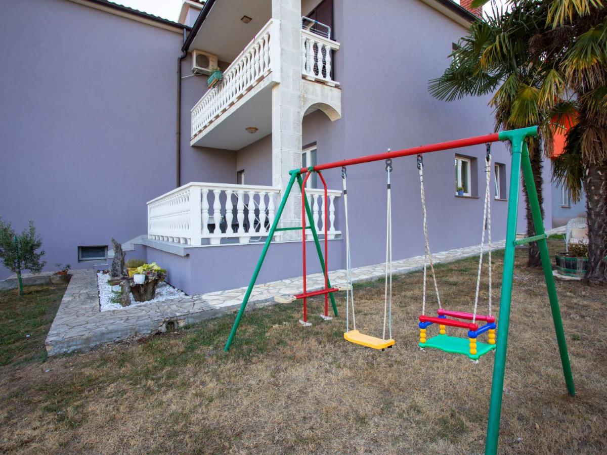 Apartment Olivia By Interhome Pićan Exterior foto